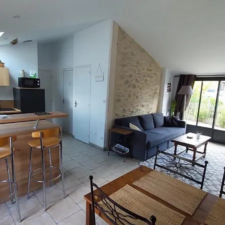 Arvor Et Tevenn بيت للعطل *