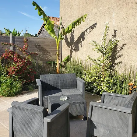 Arvor Et Tevenn بيت للعطل