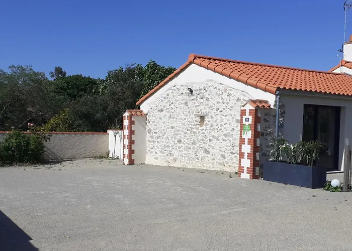 Arvor Et Tevenn Nyaraló